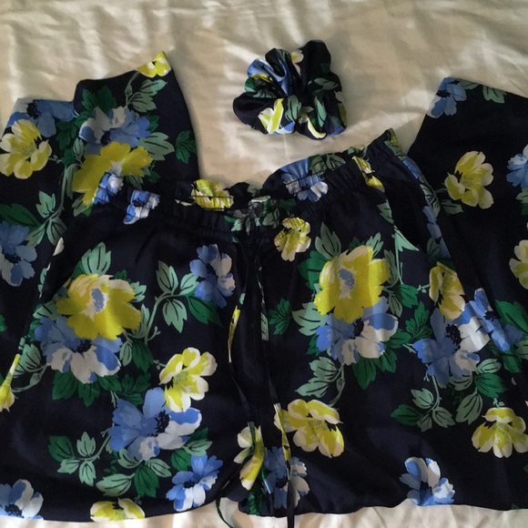 Aerie 4 piece pajama set new without tags - Picture 2 of 3